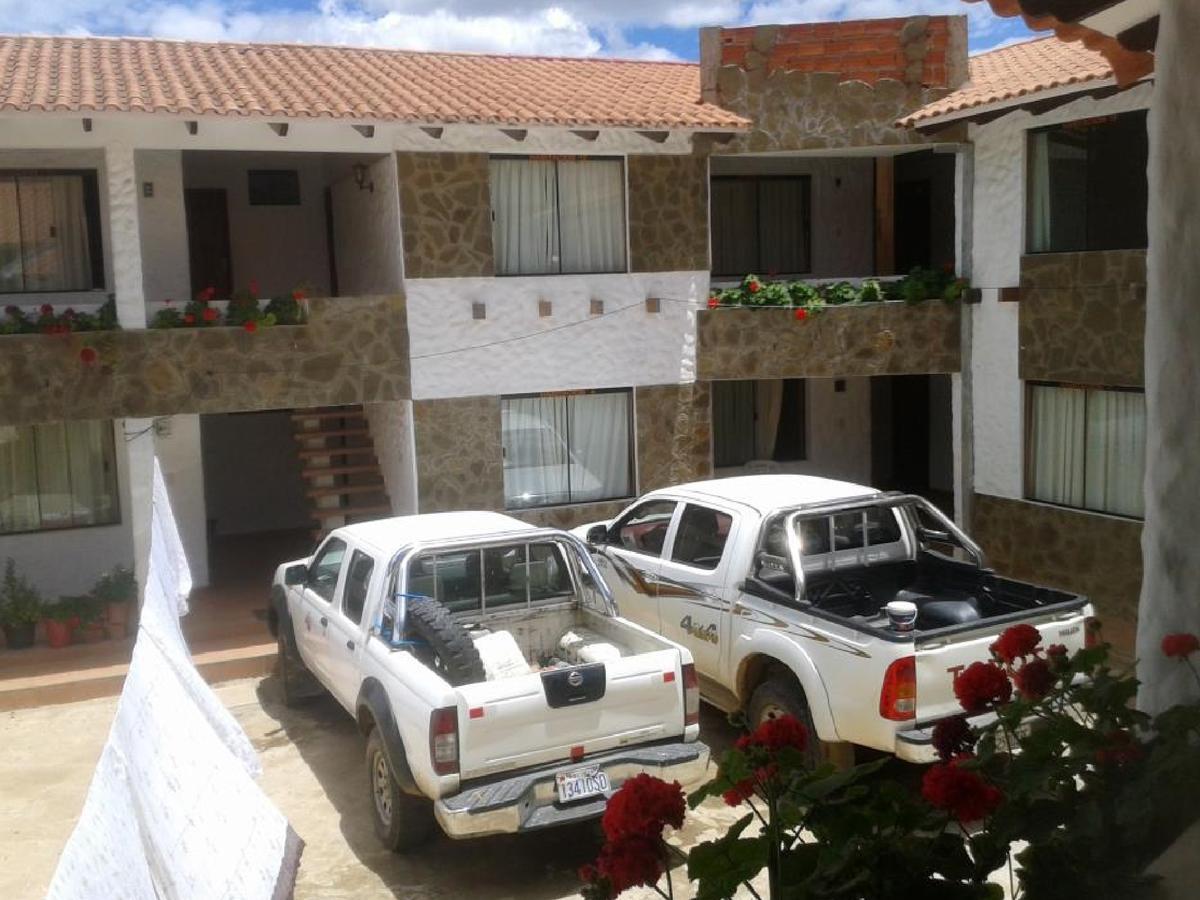Plaza Pueblo Hotel Vallegrande Extérieur photo